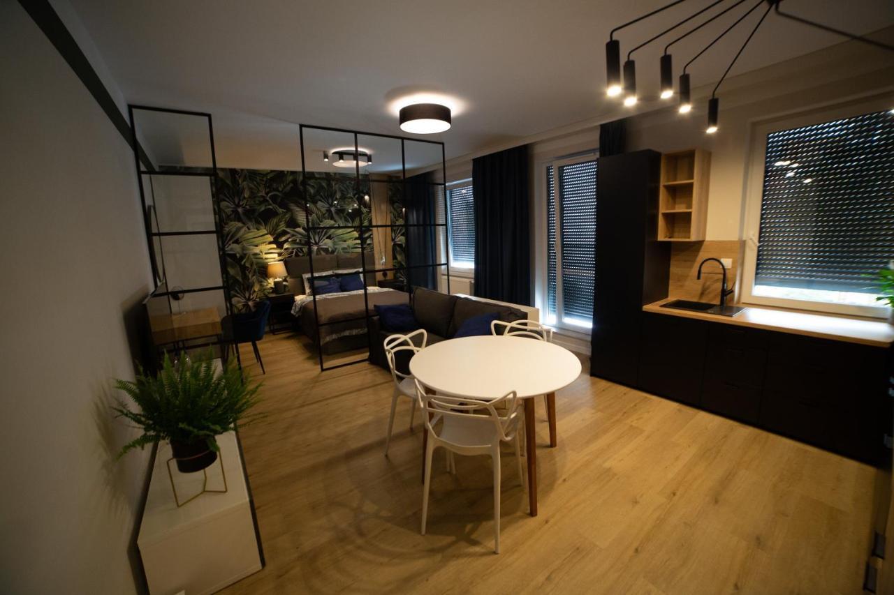 Studio La Palma Garbary Appartamento Poznań Esterno foto