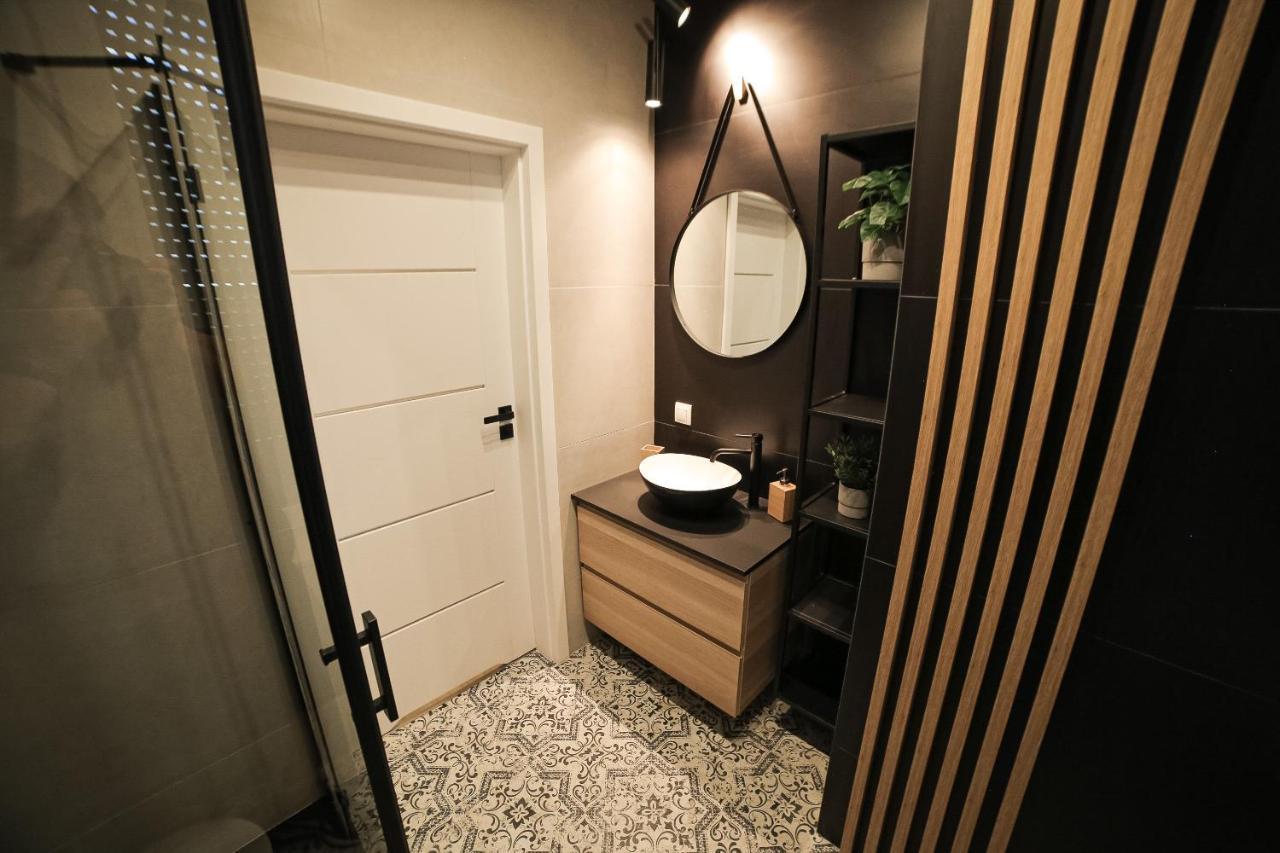 Studio La Palma Garbary Appartamento Poznań Esterno foto