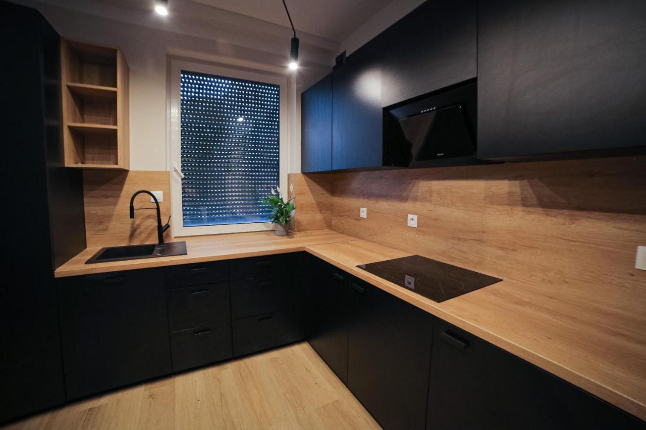 Studio La Palma Garbary Appartamento Poznań Esterno foto
